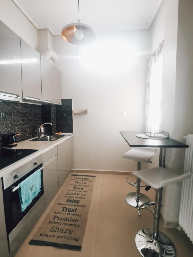Efrosini'S By The Sea Apartment Chalkida Luaran gambar